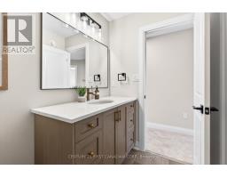 11 Postma Crescent, North Middlesex, ON N0M1A0 Photo 12