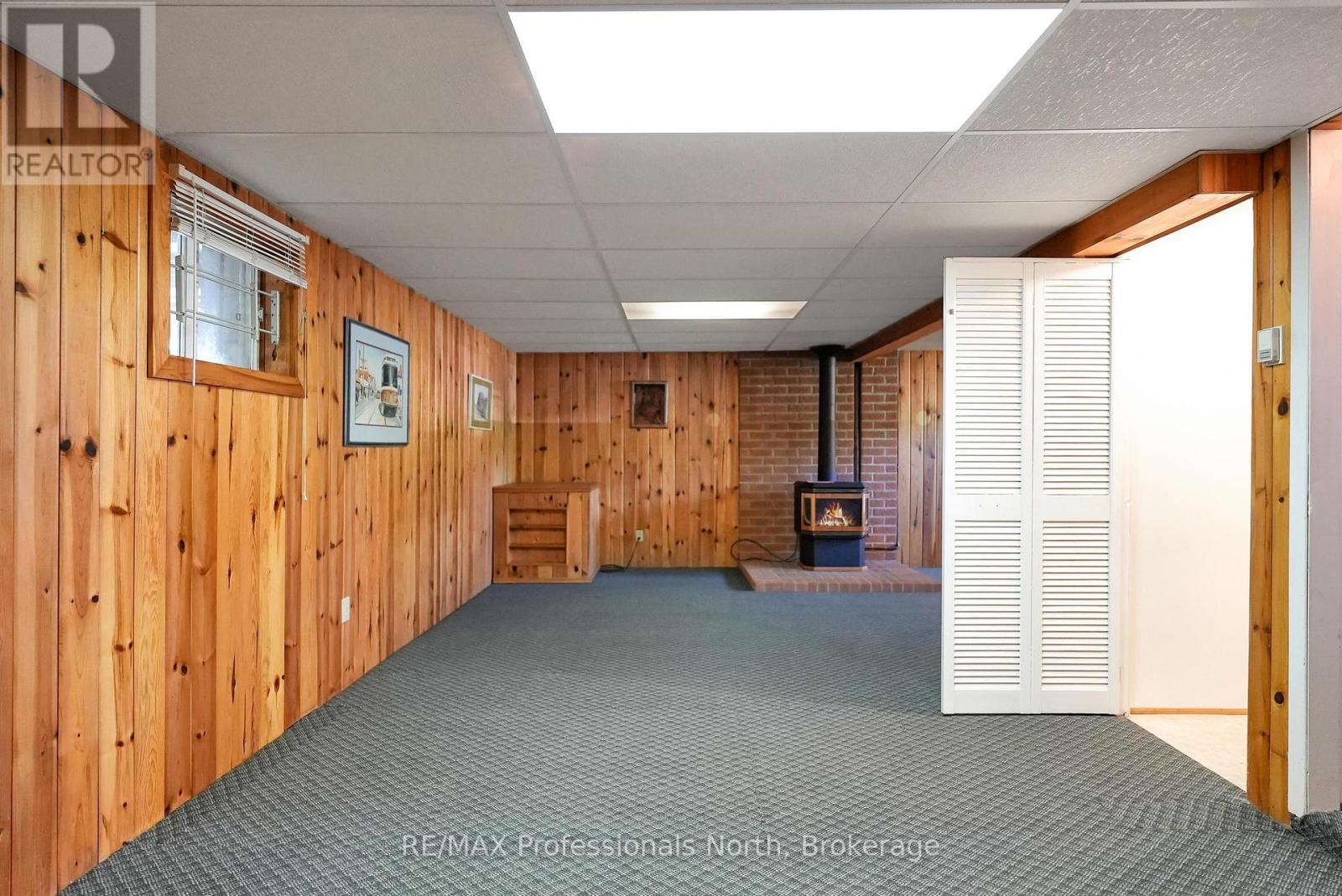 52 SOUTH WATER STREET - 25