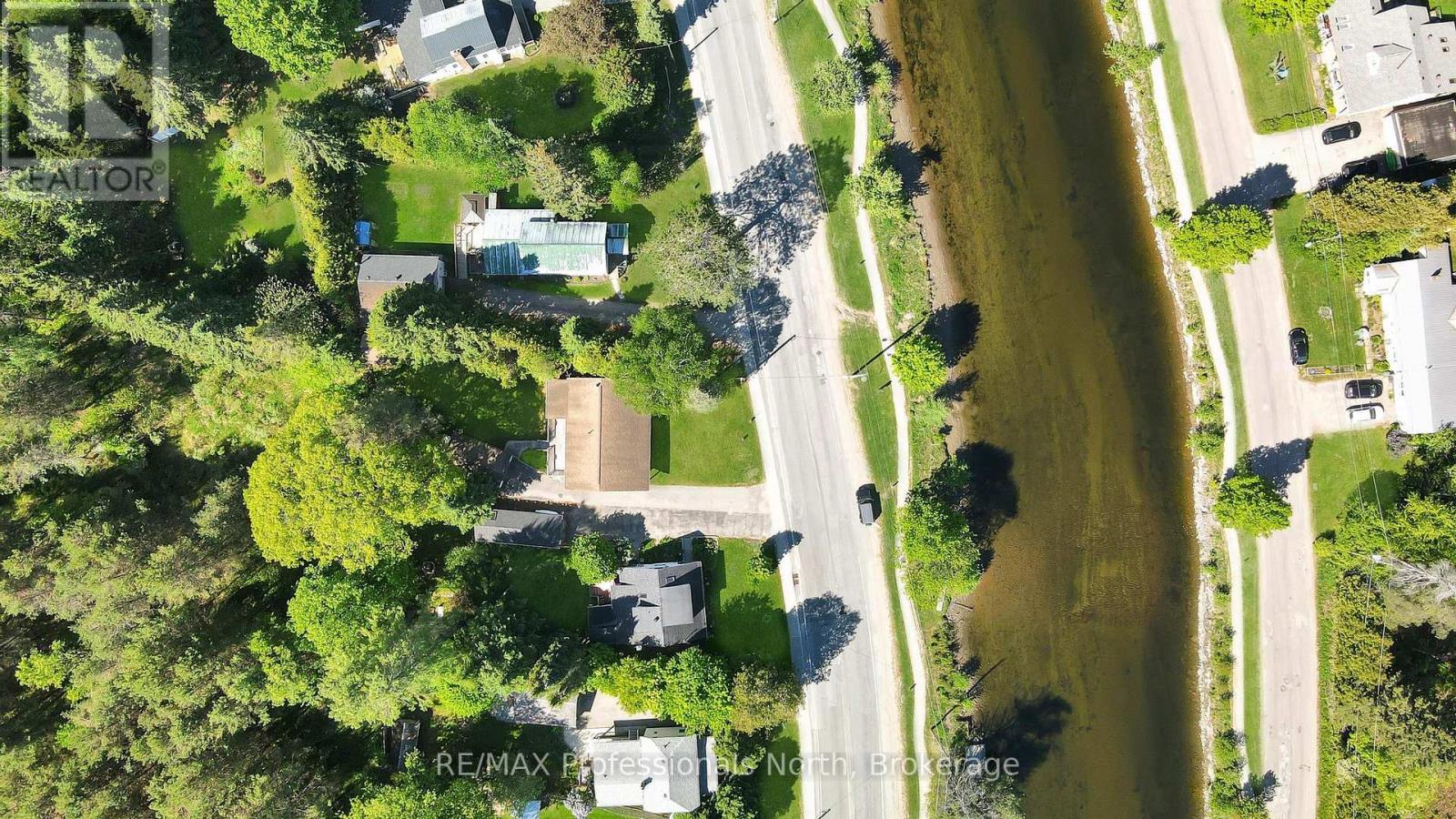 52 SOUTH WATER STREET - 44