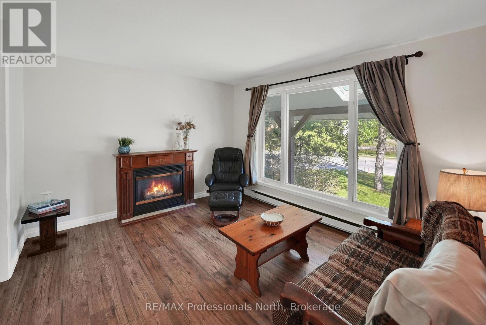 52 SOUTH WATER STREET - 5