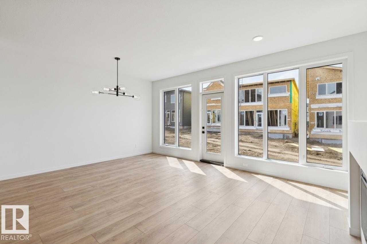 428 30 ST SW - 10