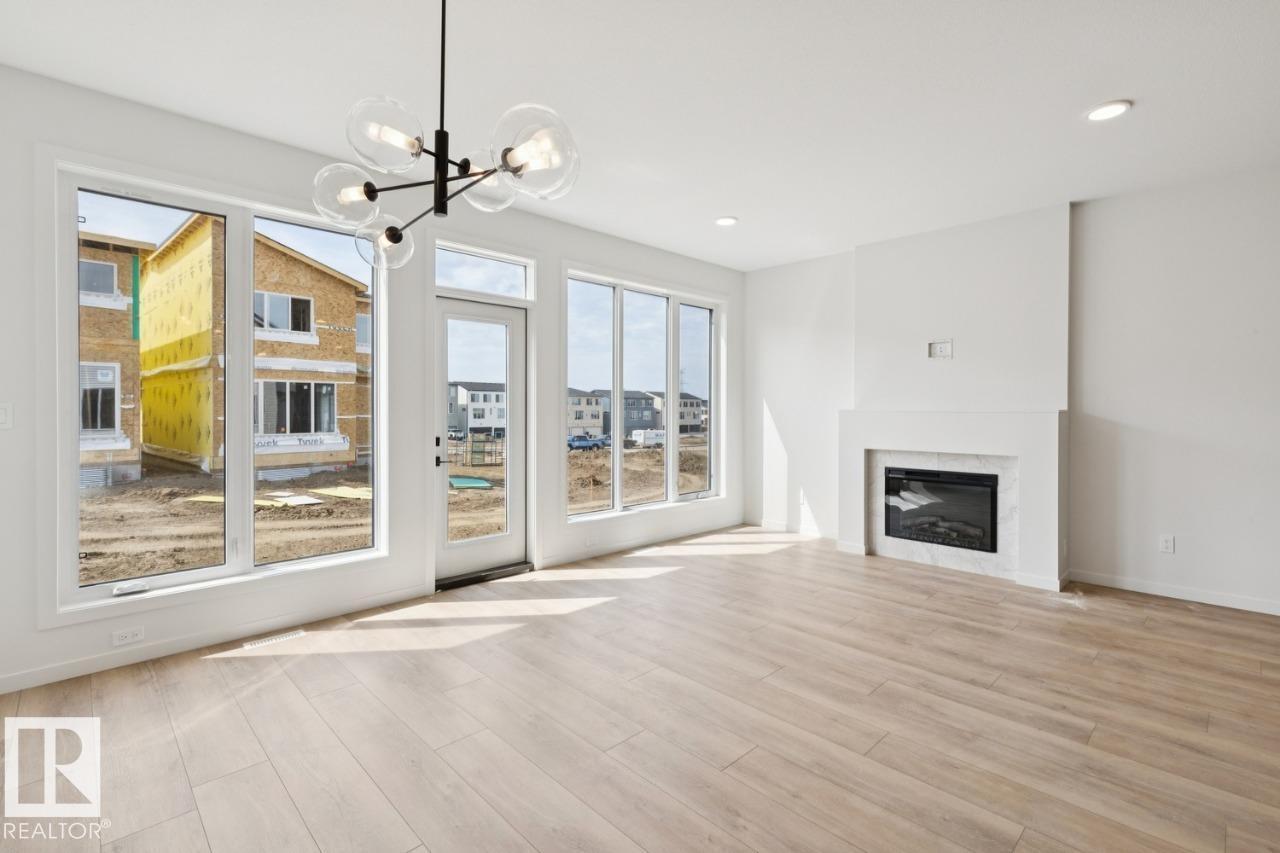 428 30 ST SW - 13