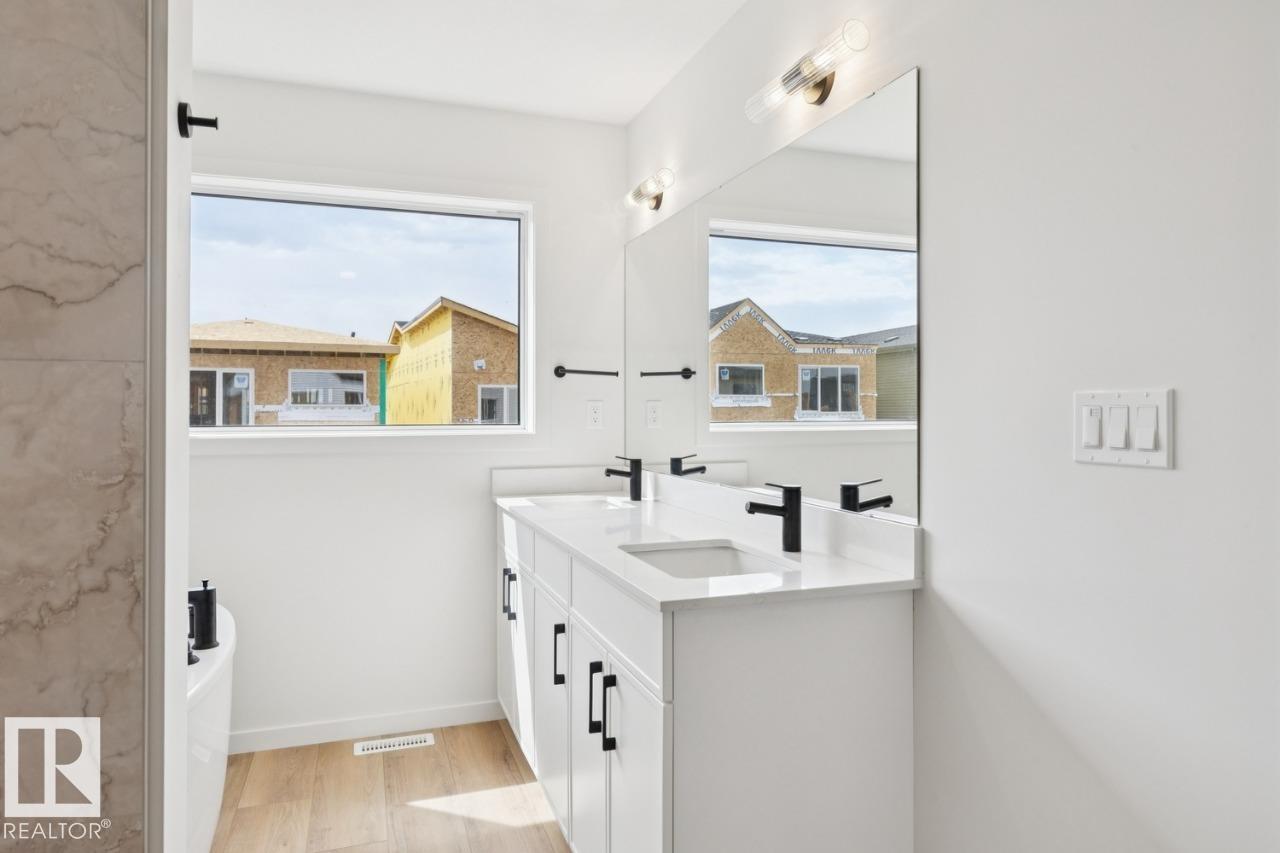 428 30 ST SW - 24