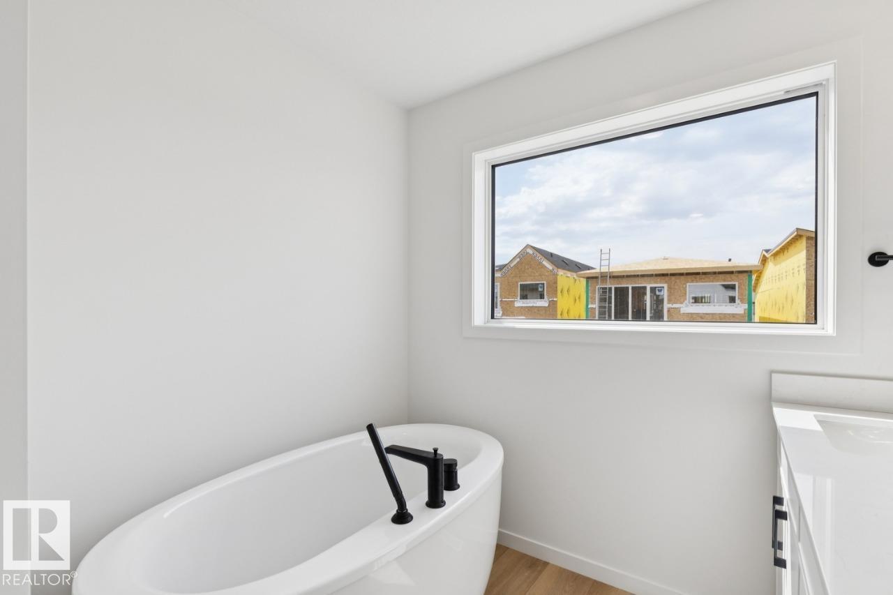 428 30 ST SW - 25