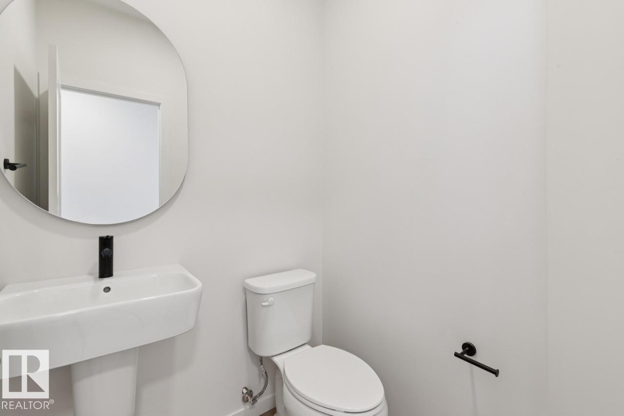 428 30 ST SW - 4