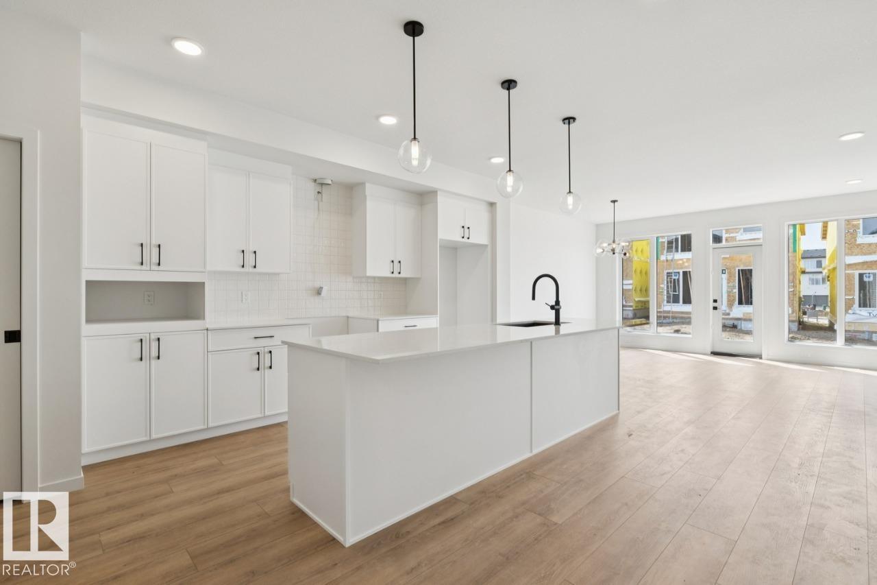 428 30 ST SW - 5