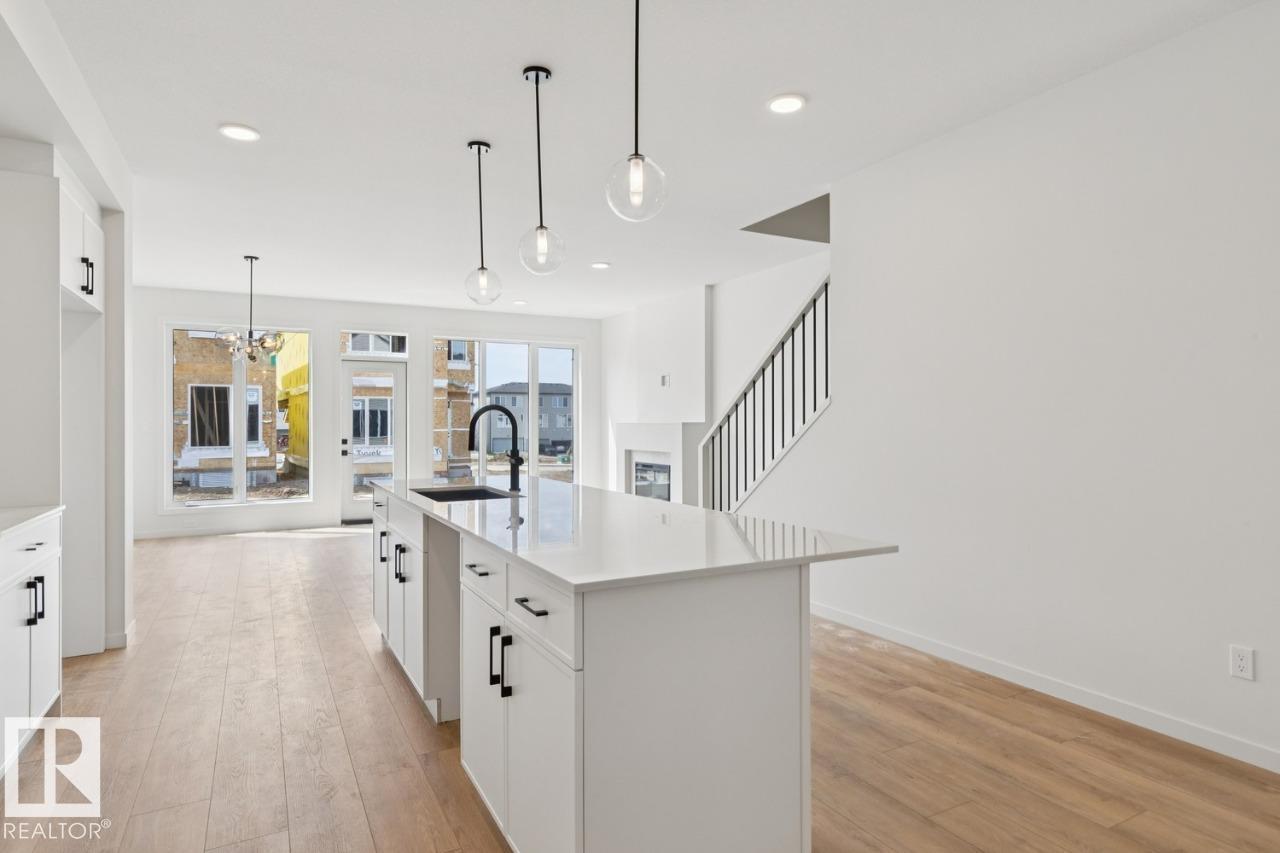 428 30 ST SW - 6