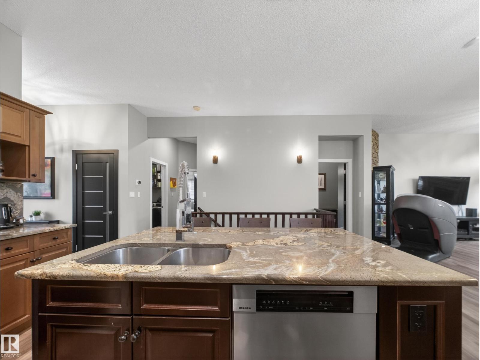 4044 CROWSNEST CR - 15