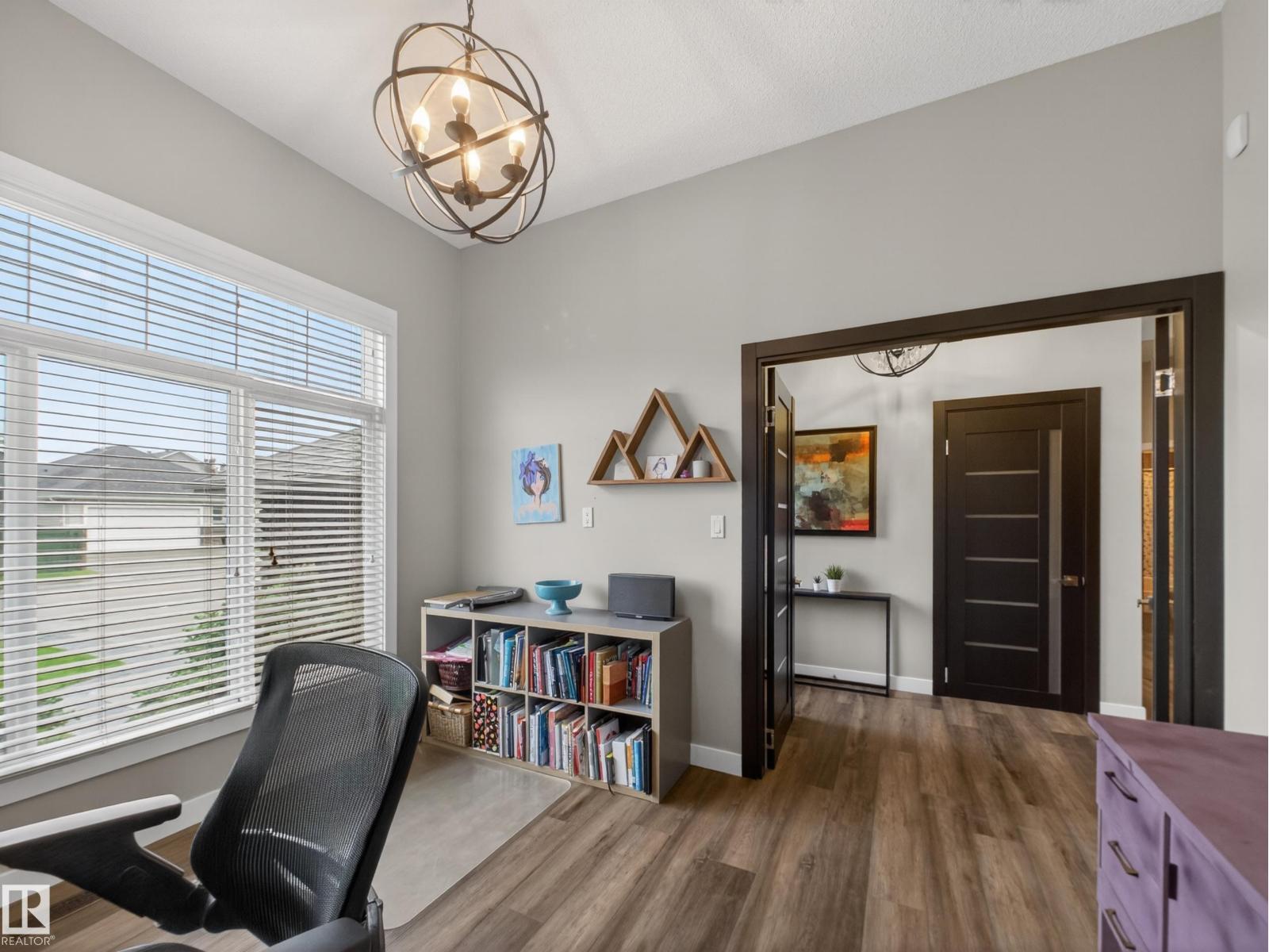 4044 CROWSNEST CR - 22