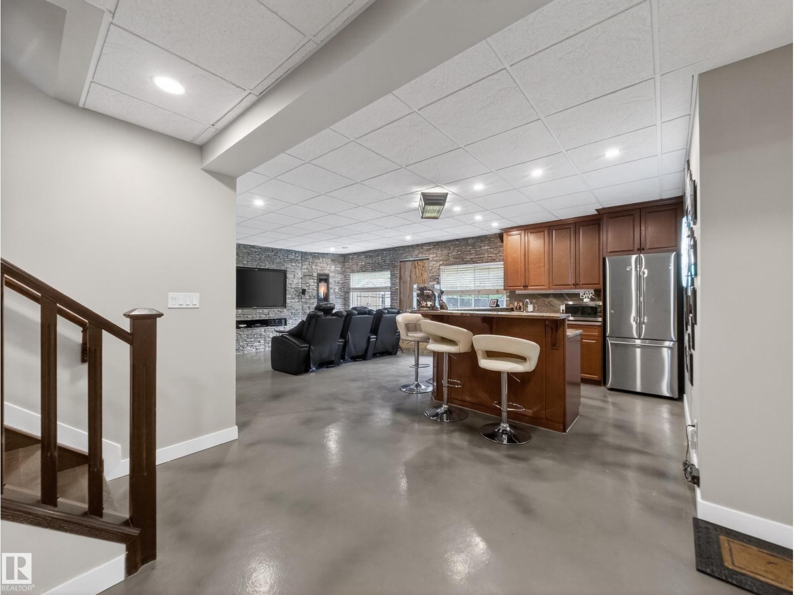 4044 CROWSNEST CR - 45