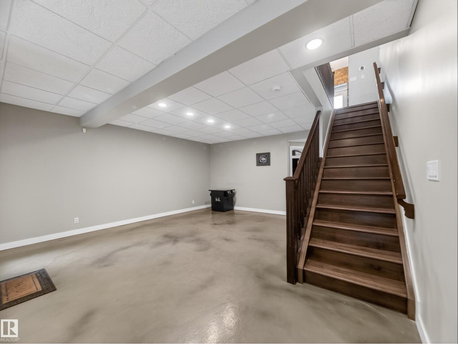 4044 CROWSNEST CR - 51
