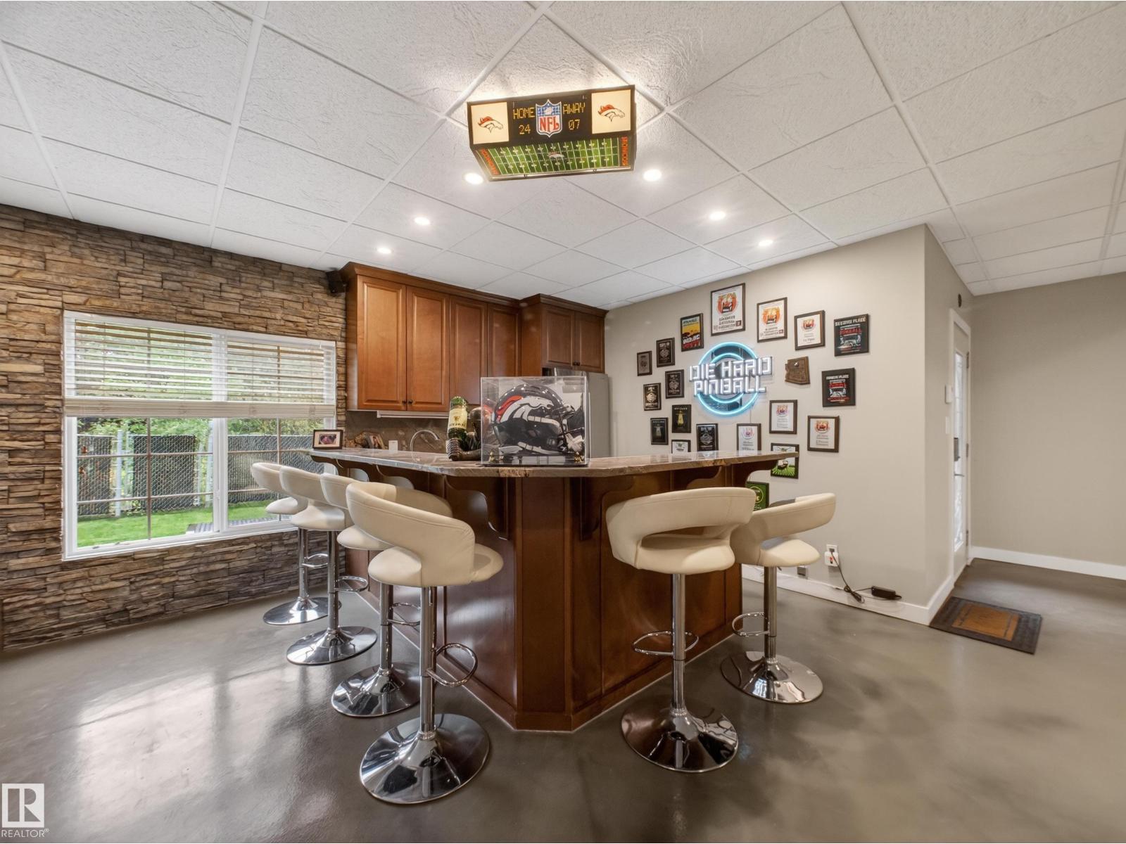 4044 CROWSNEST CR - 54