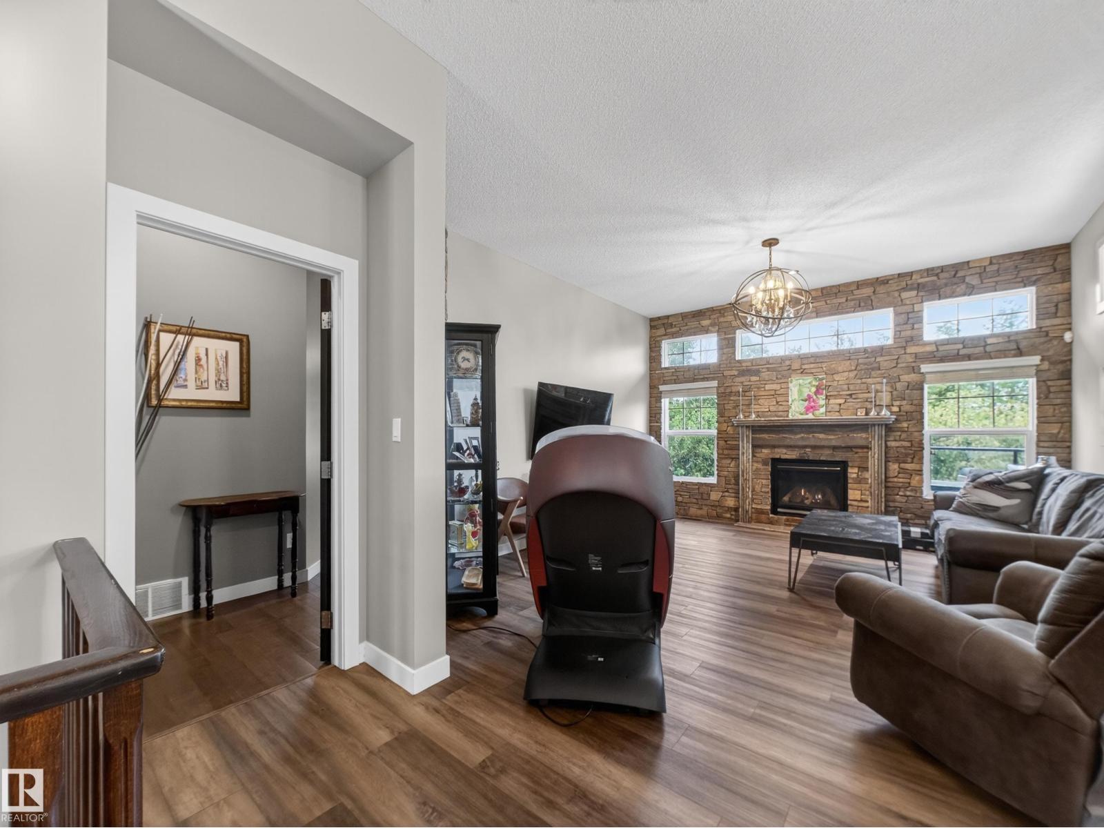 4044 CROWSNEST CR - 7