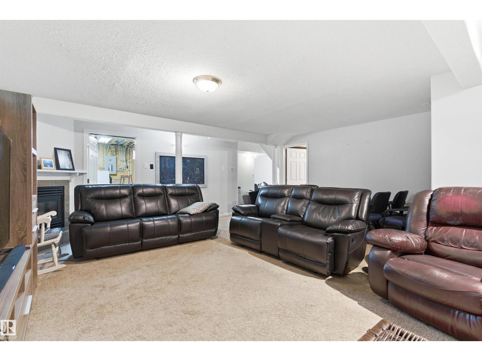 1414 7 ST - 19