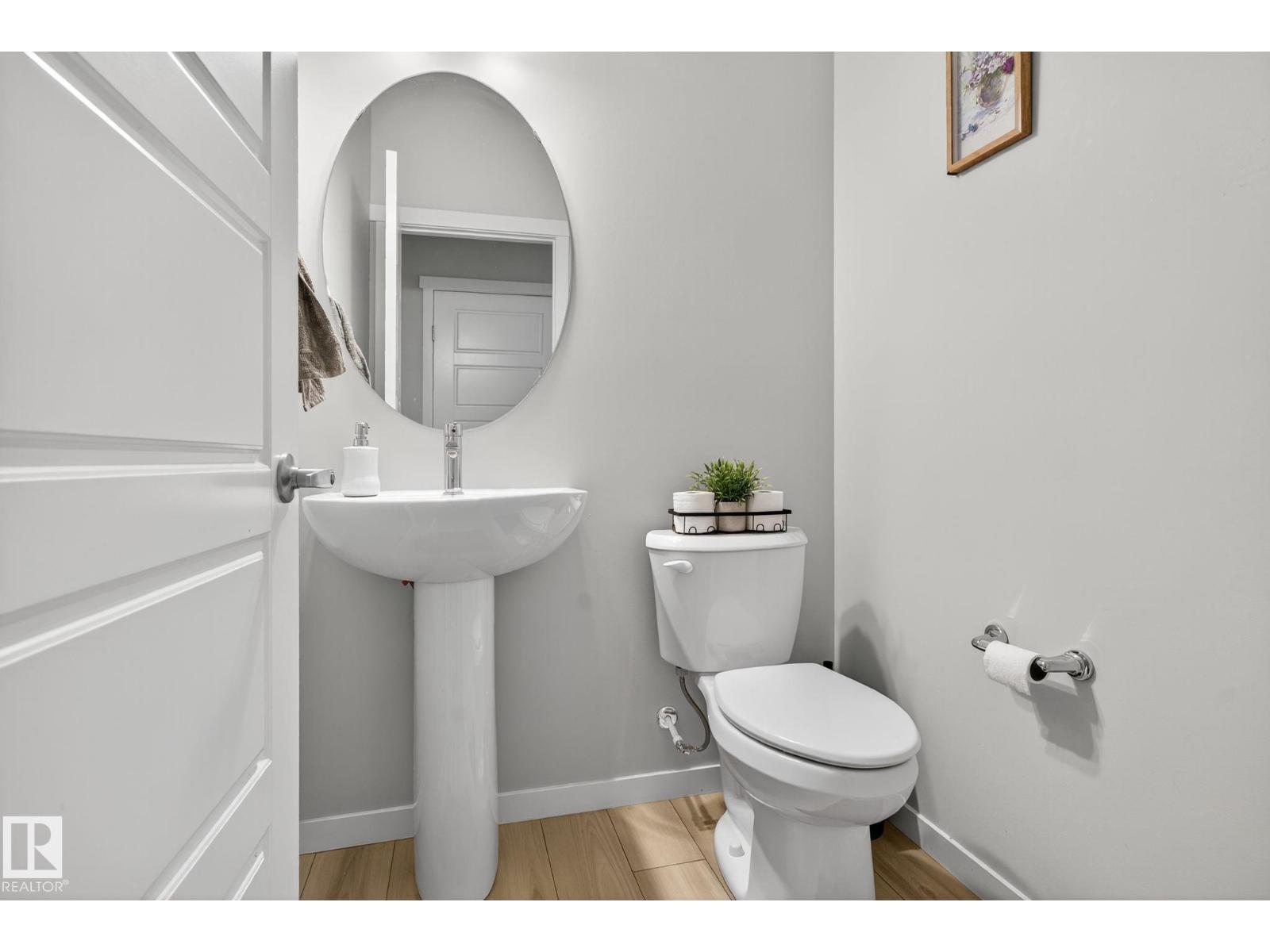 1213 16a ST NW - 22