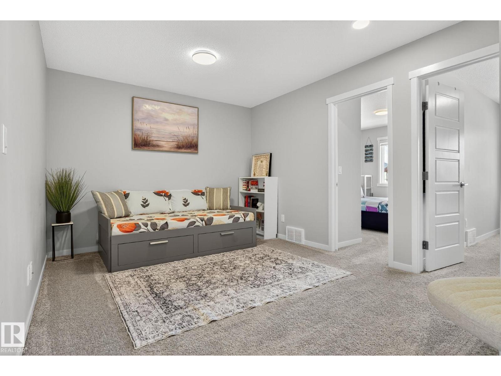 1213 16a ST NW - 26