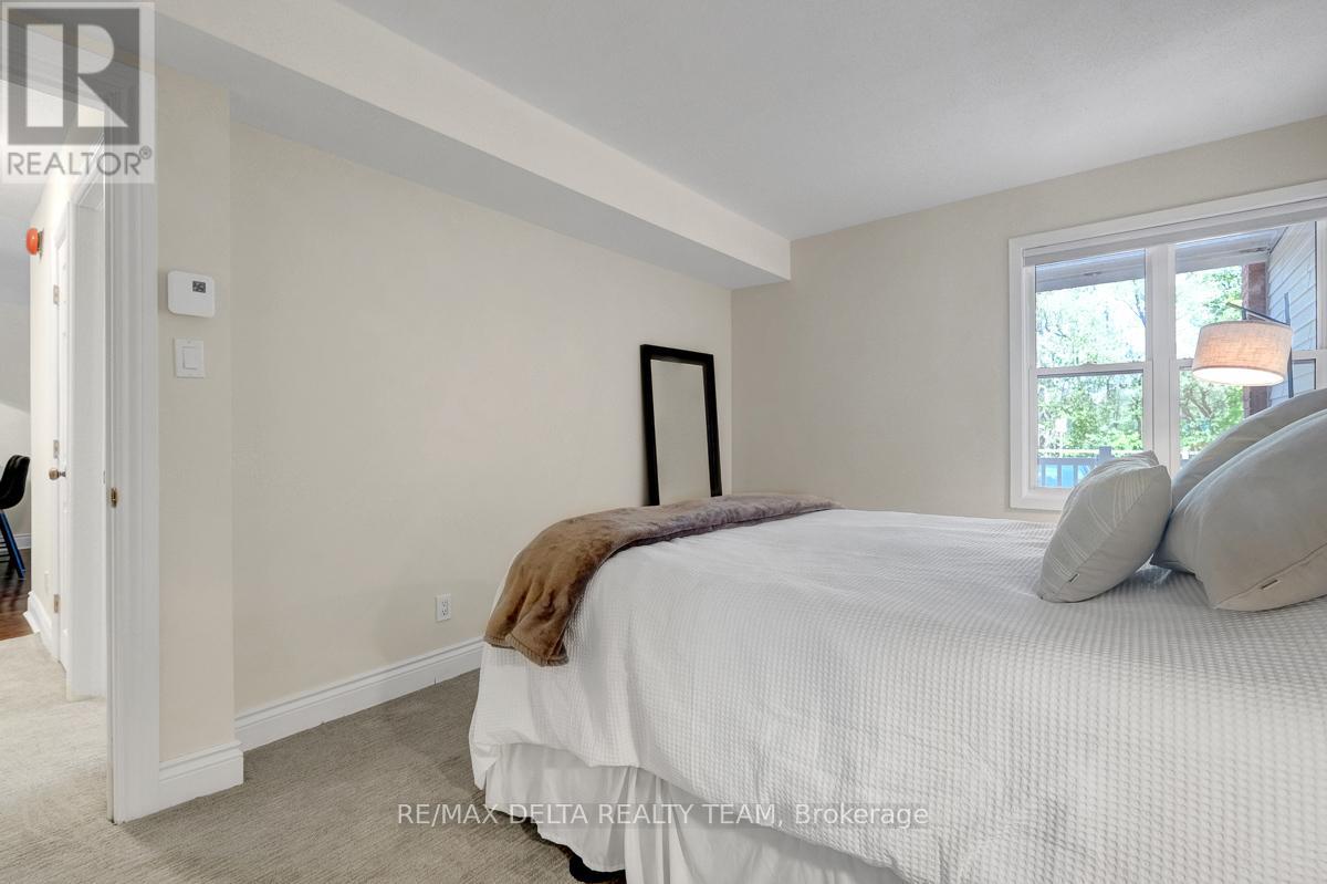 #107 1099 CADBORO ROAD - 17