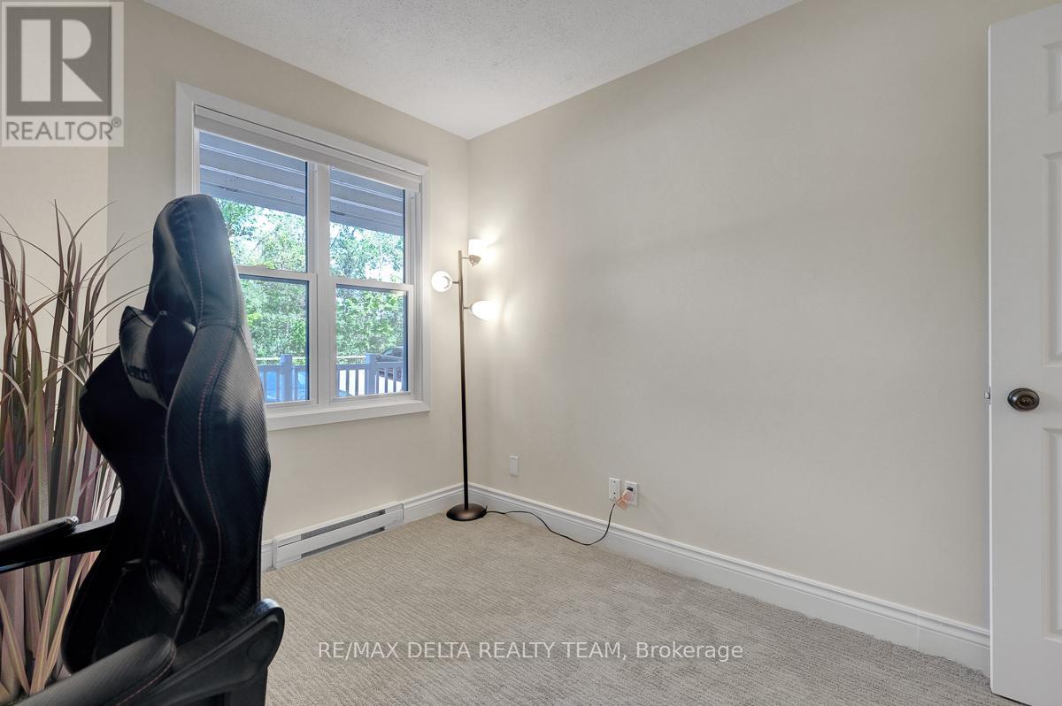 #107 1099 CADBORO ROAD - 20
