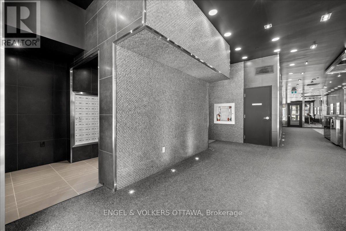 #1612 224 LYON STREET N - 26