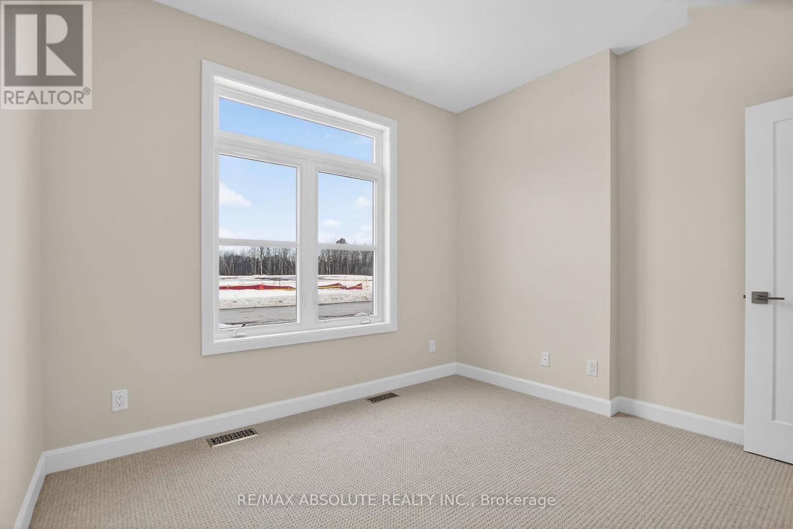 379 EQUINELLE DRIVE - 8