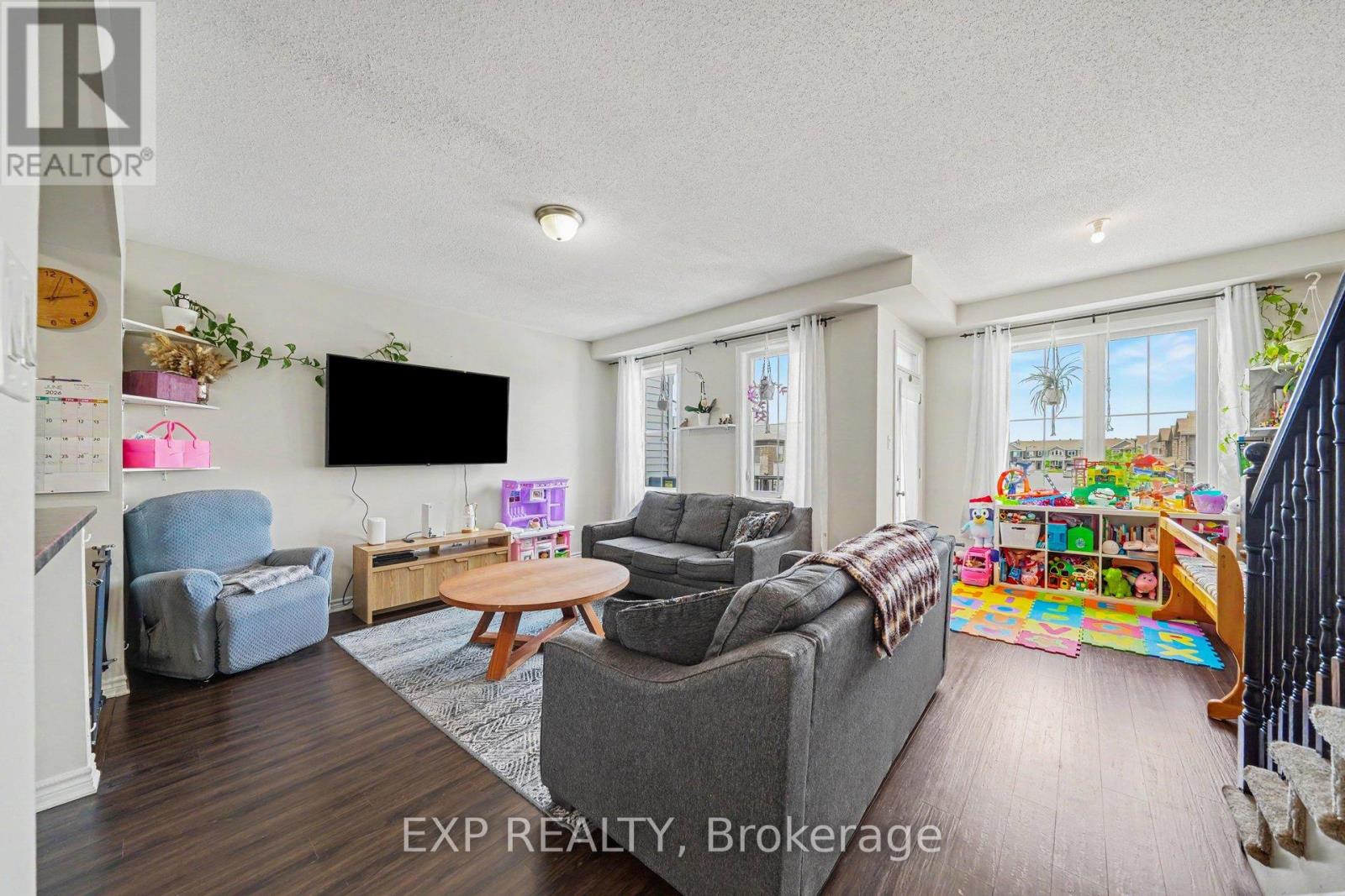 2 Bed, 2 Bath House for Sale in Ottawa – 624 BELLATRIX WALK, Ottawa – MLS# X13248320 - Image 7