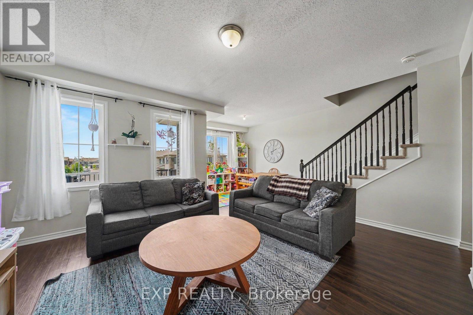 2 Bed, 2 Bath House for Sale in Ottawa – 624 BELLATRIX WALK, Ottawa – MLS# X13248320 - Image 5