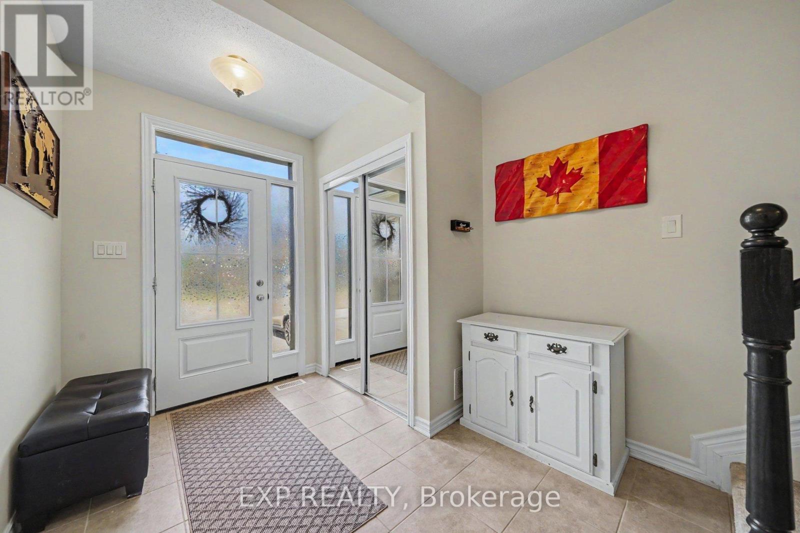 2 Bed, 2 Bath House for Sale in Ottawa – 624 BELLATRIX WALK, Ottawa – MLS# X13248320 - Image 17