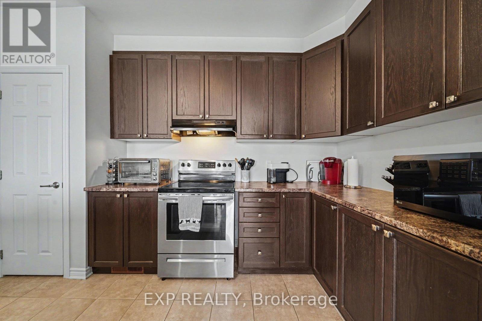 2 Bed, 2 Bath House for Sale in Ottawa – 624 BELLATRIX WALK, Ottawa – MLS# X13248320 - Image 28