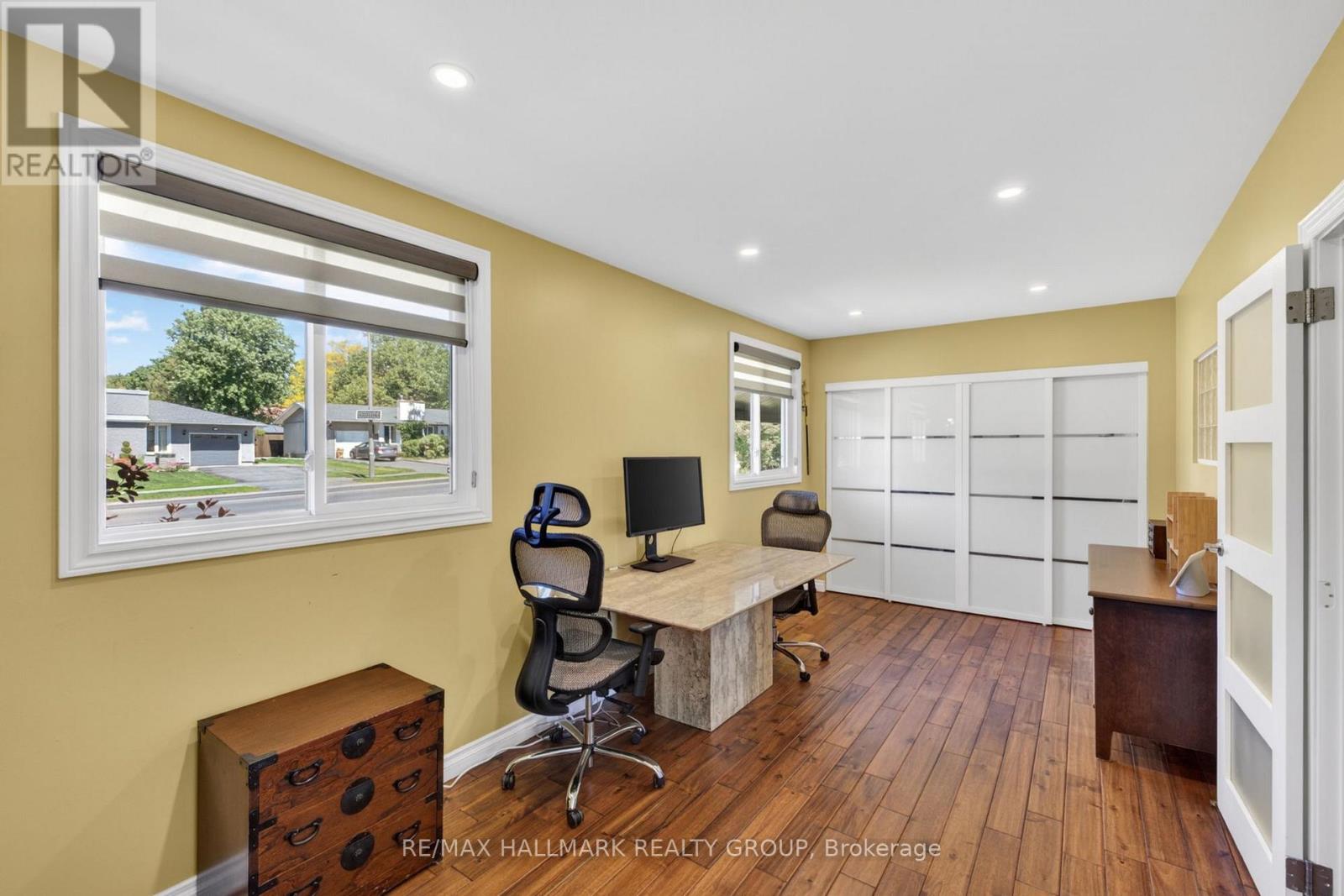 120 ABBEYHILL DRIVE - 15