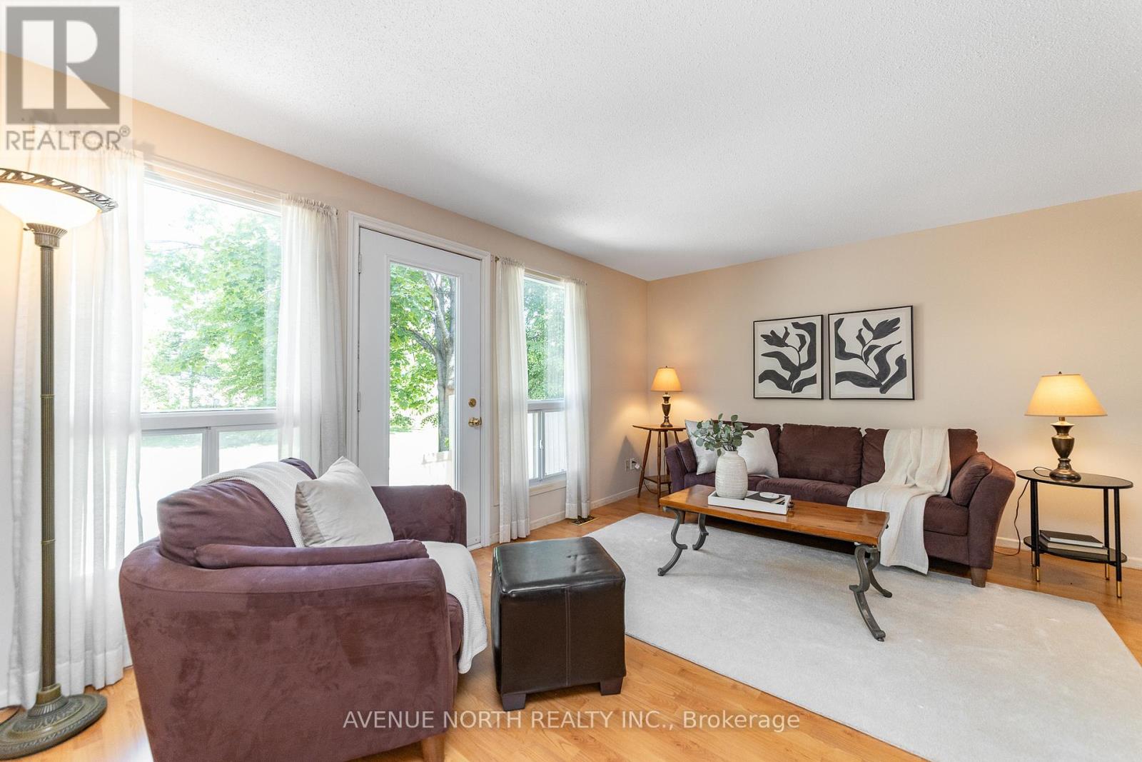 1897 STONEHENGE CRESCENT - 15