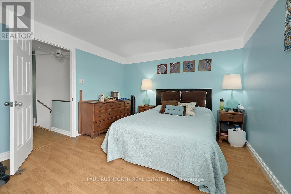 3 Bed, 2 Bath House for Sale in Ottawa – 207 THISTLEDOWN COURT, Ottawa – MLS# X13248400 - Image 14
