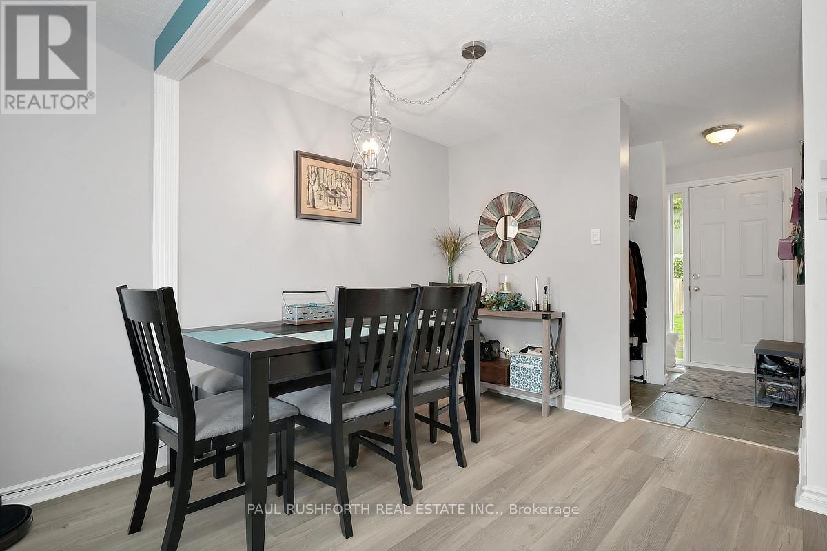 3 Bed, 2 Bath House for Sale in Ottawa – 207 THISTLEDOWN COURT, Ottawa – MLS# X13248400 - Image 8