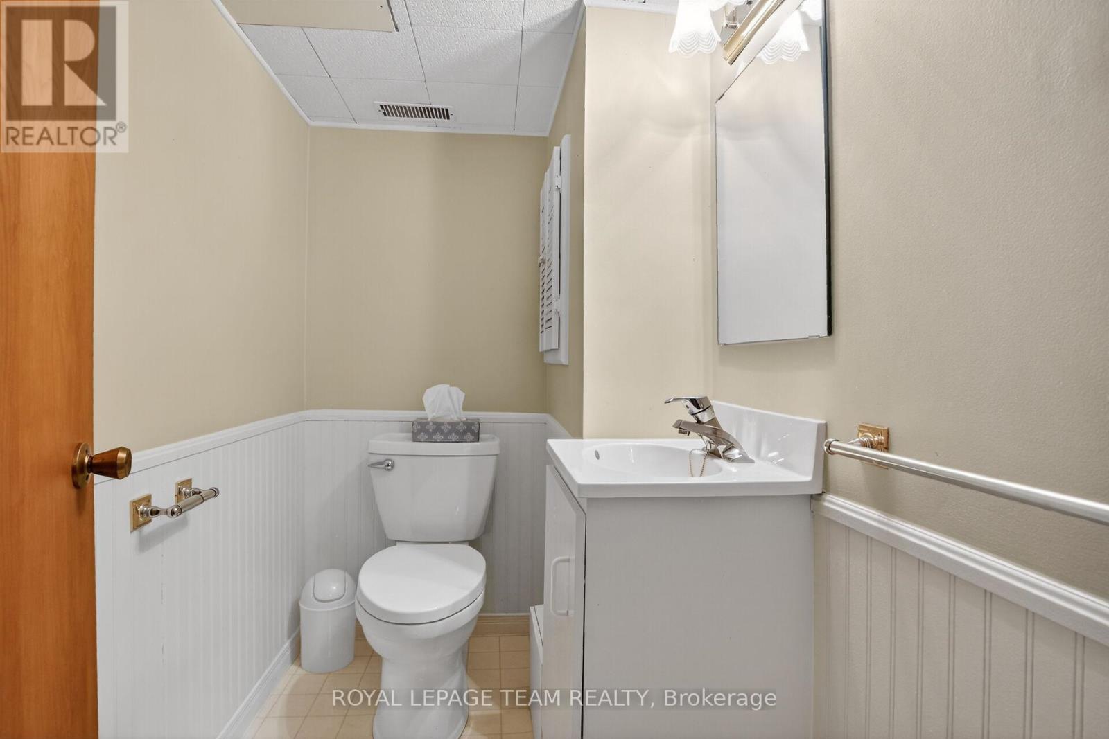 2390 CHESHIRE ROAD - 33