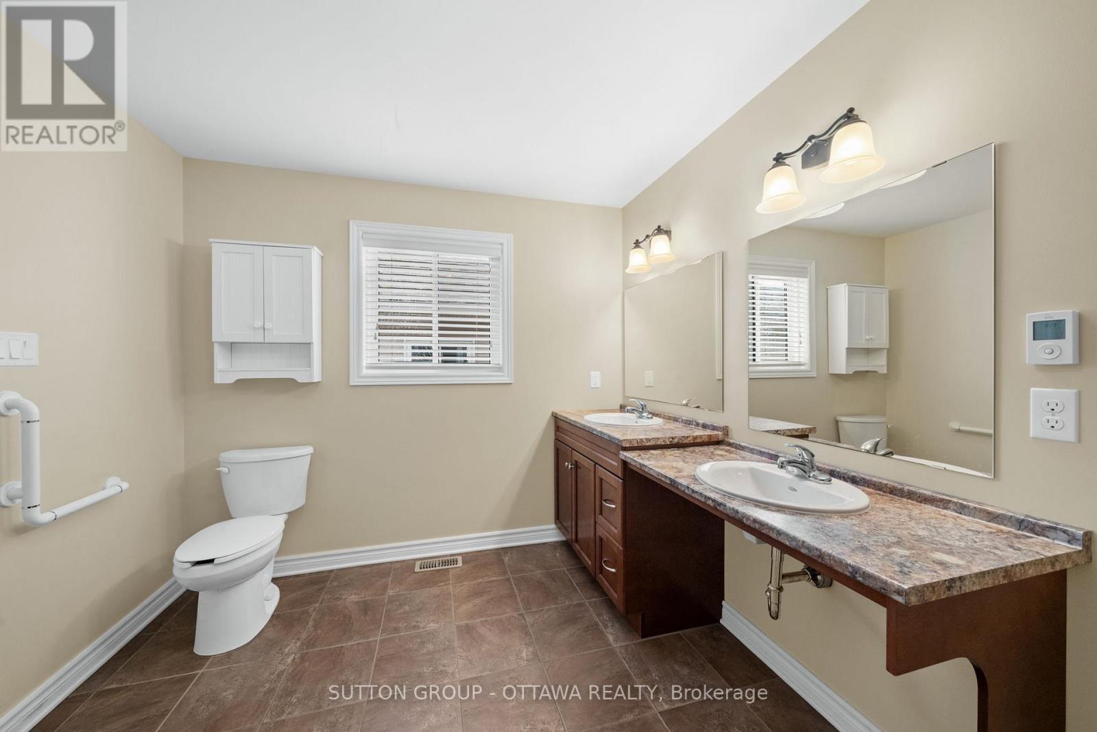 458 VAN DUSEN STREET - 18