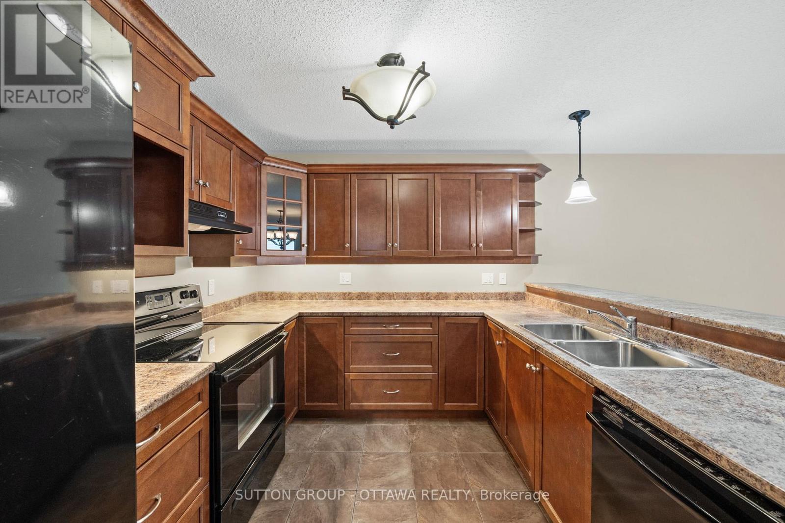 458 VAN DUSEN STREET - 6