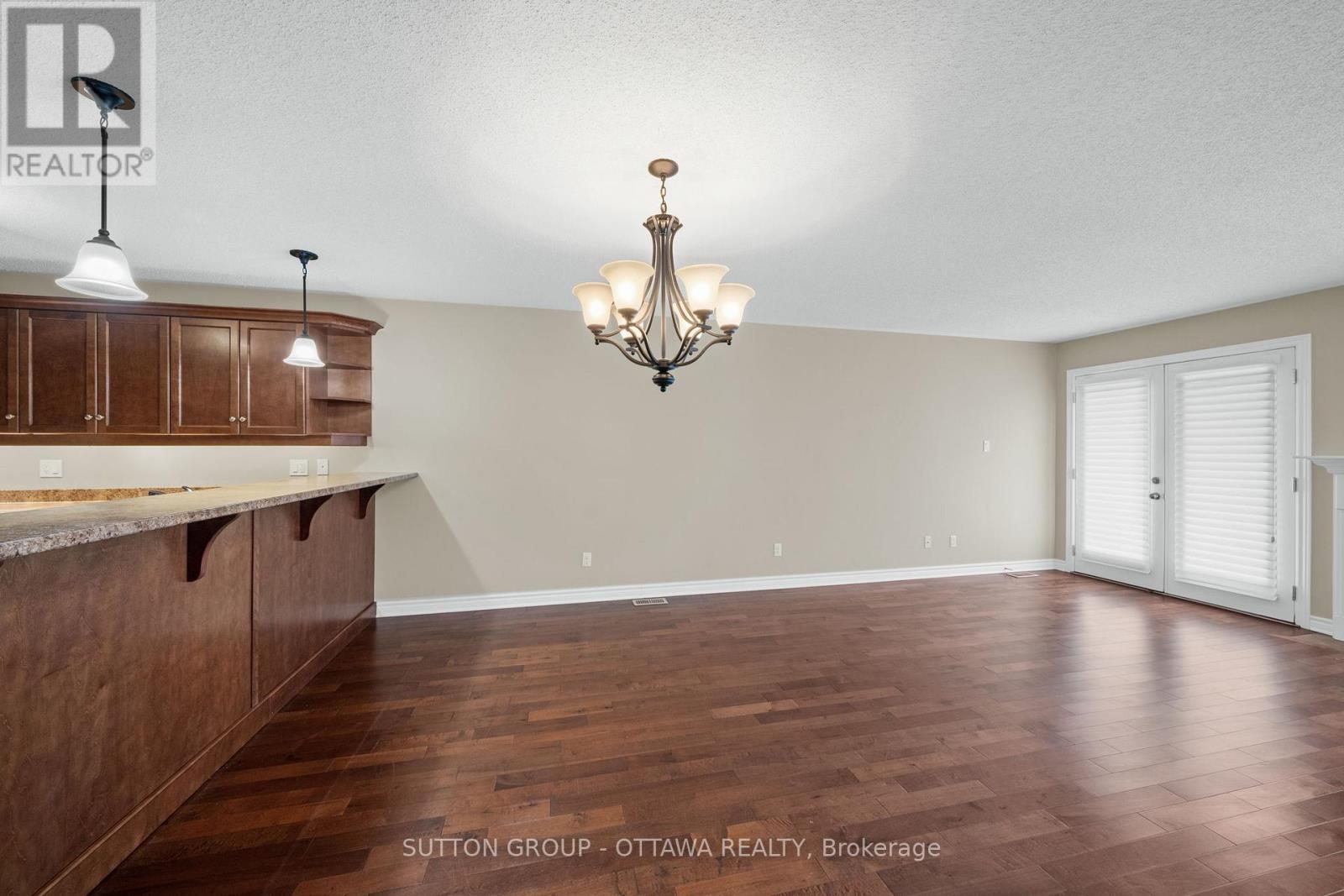 458 VAN DUSEN STREET - 8