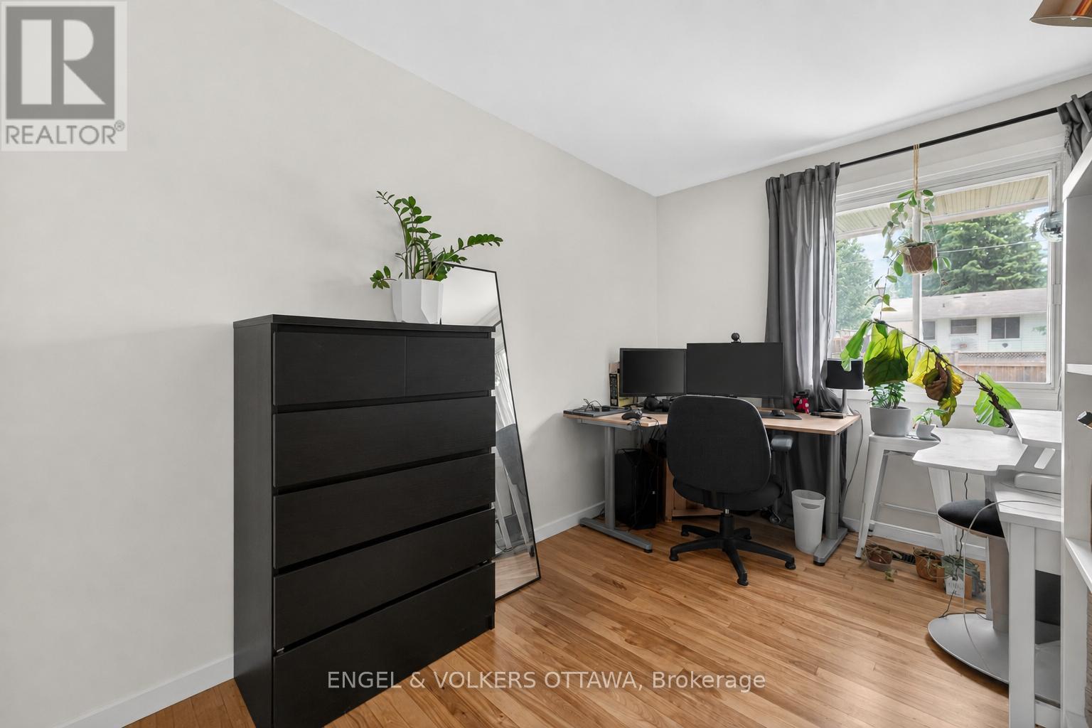 2 Bed, 1 Bath House for Rent in Ottawa – 2548 HANLON AVENUE, Ottawa – MLS# X13248518 - Image 13