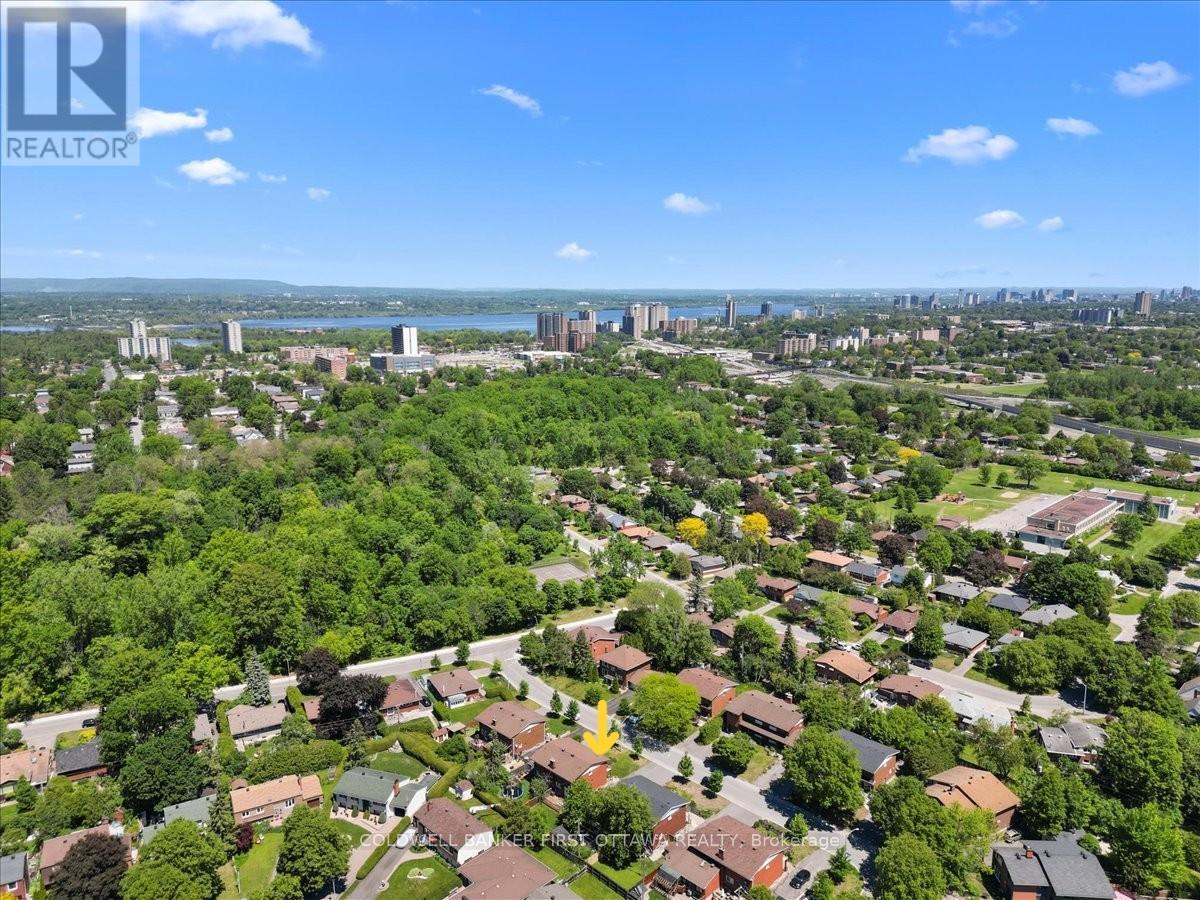 998 MOSSDALE STREET - 33