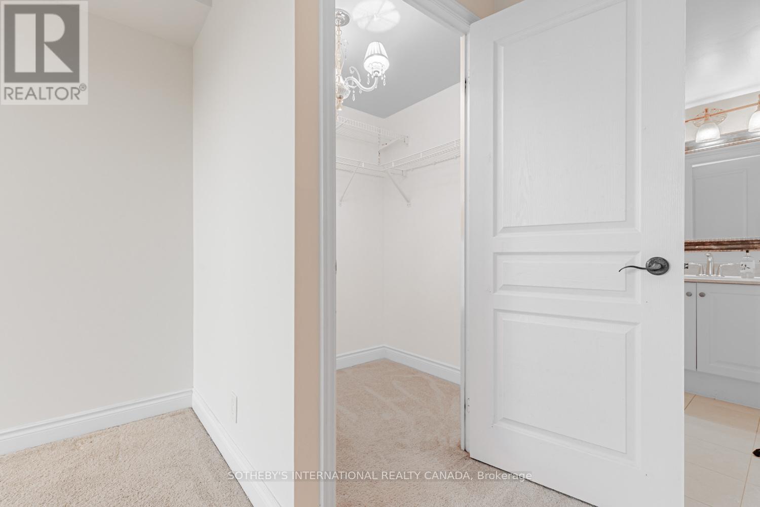 #327 10 DELISLE AVENUE - 22