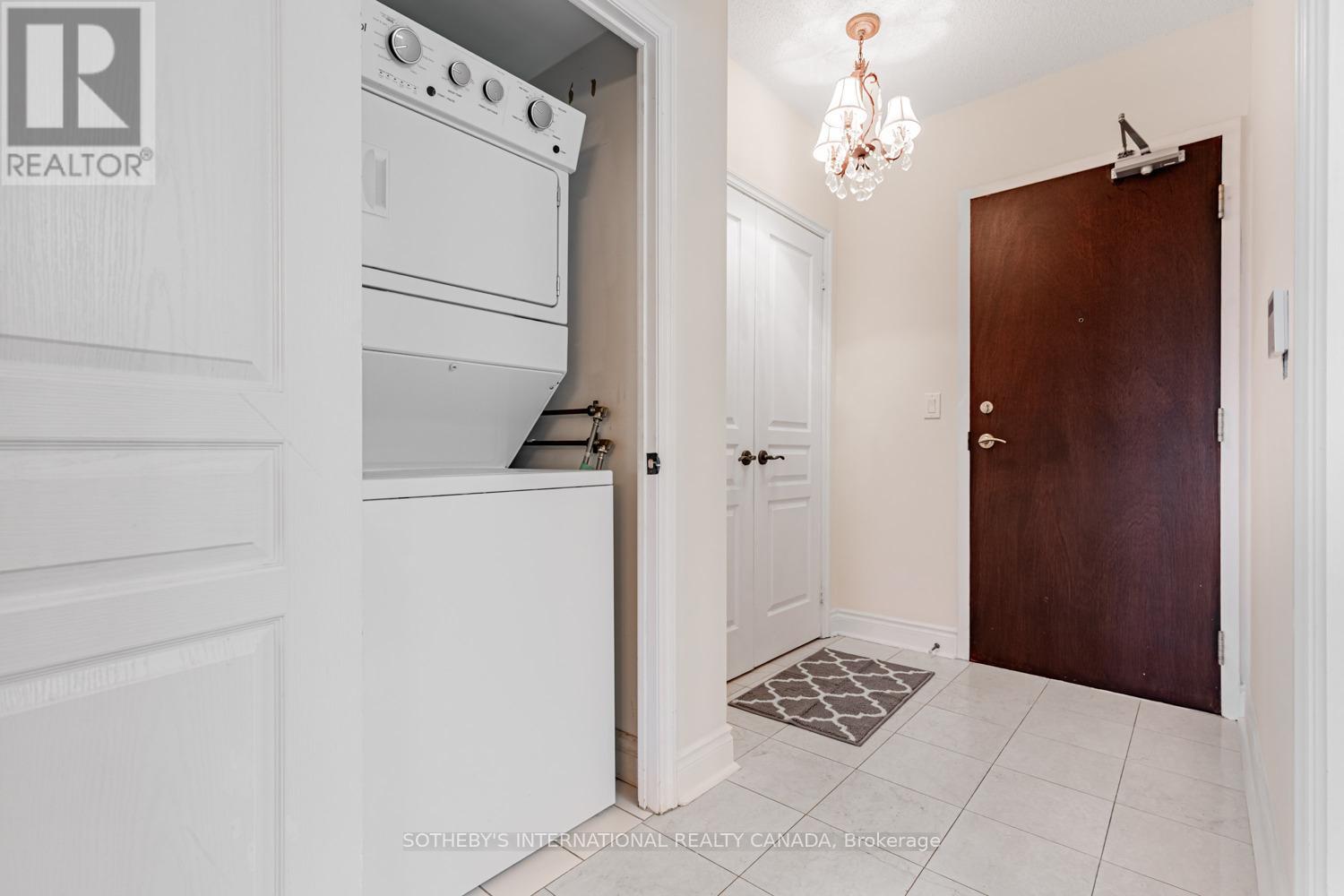 #327 10 DELISLE AVENUE - 28