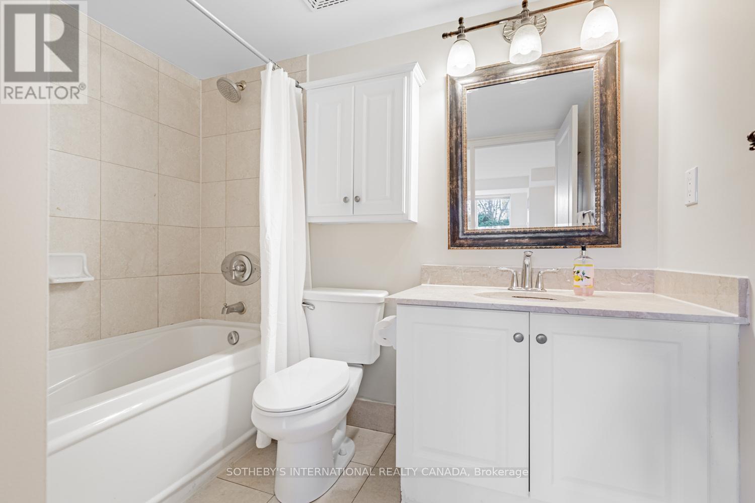 #327 10 DELISLE AVENUE - 27