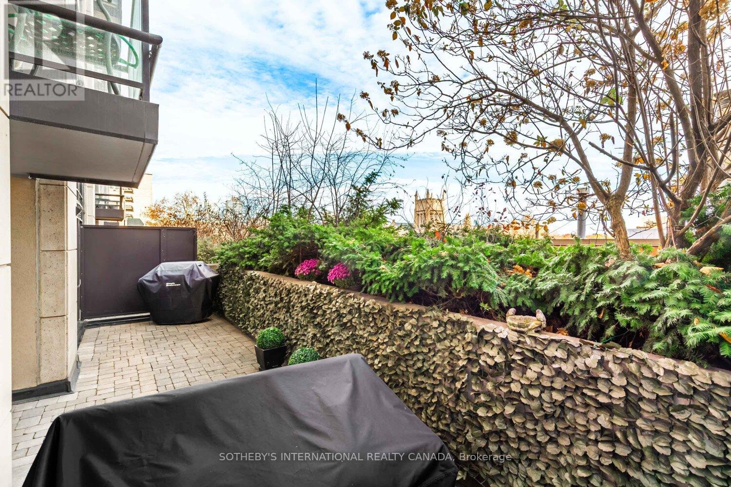 #327 10 DELISLE AVENUE - 31