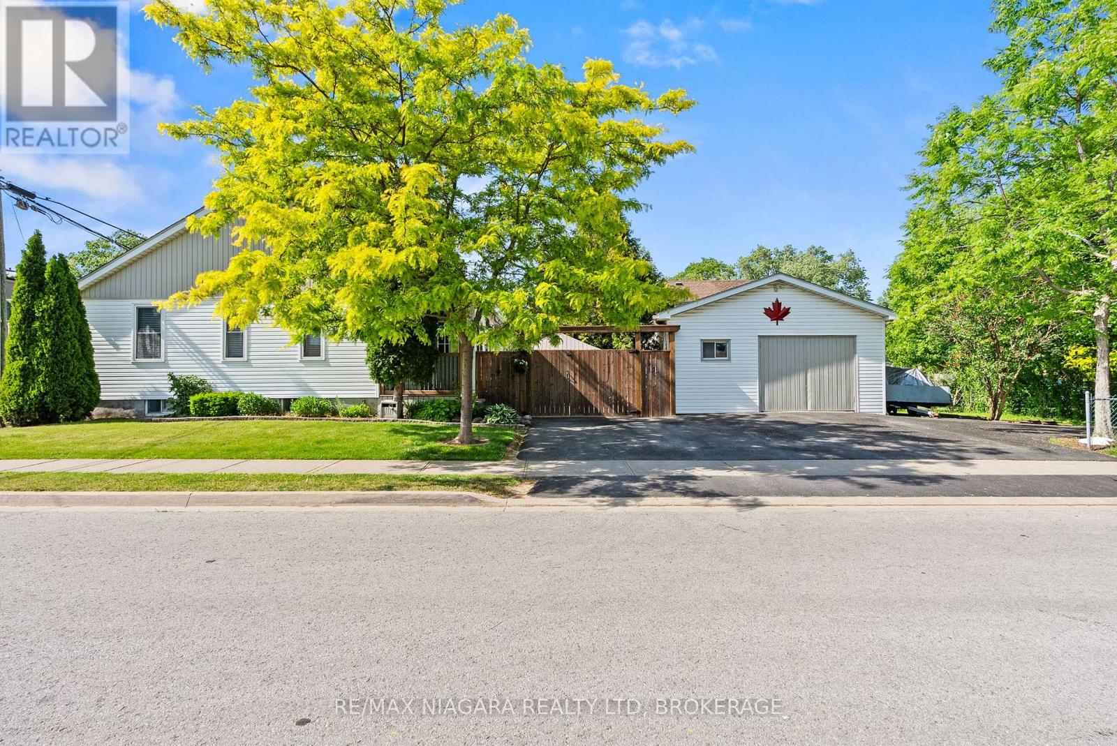 25 MILDRED AVENUE - 1