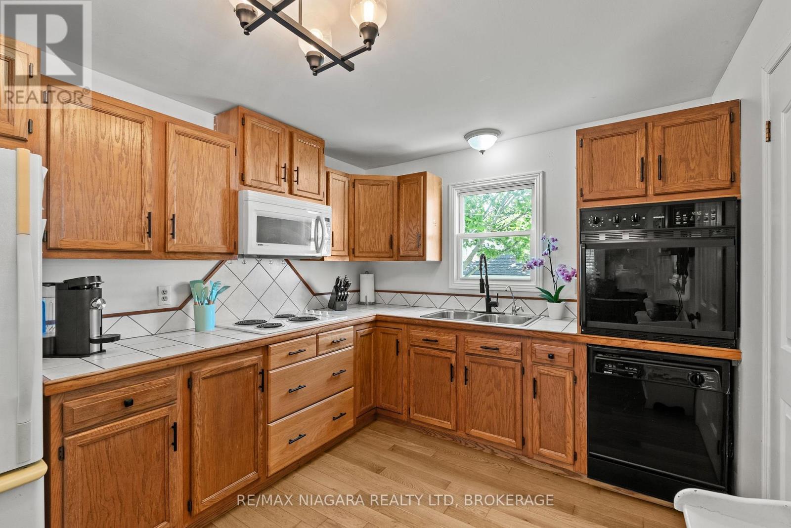 25 MILDRED AVENUE - 13