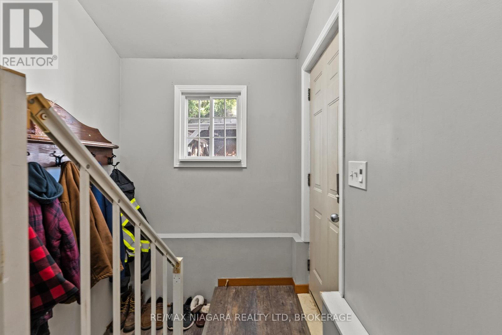 25 MILDRED AVENUE - 21