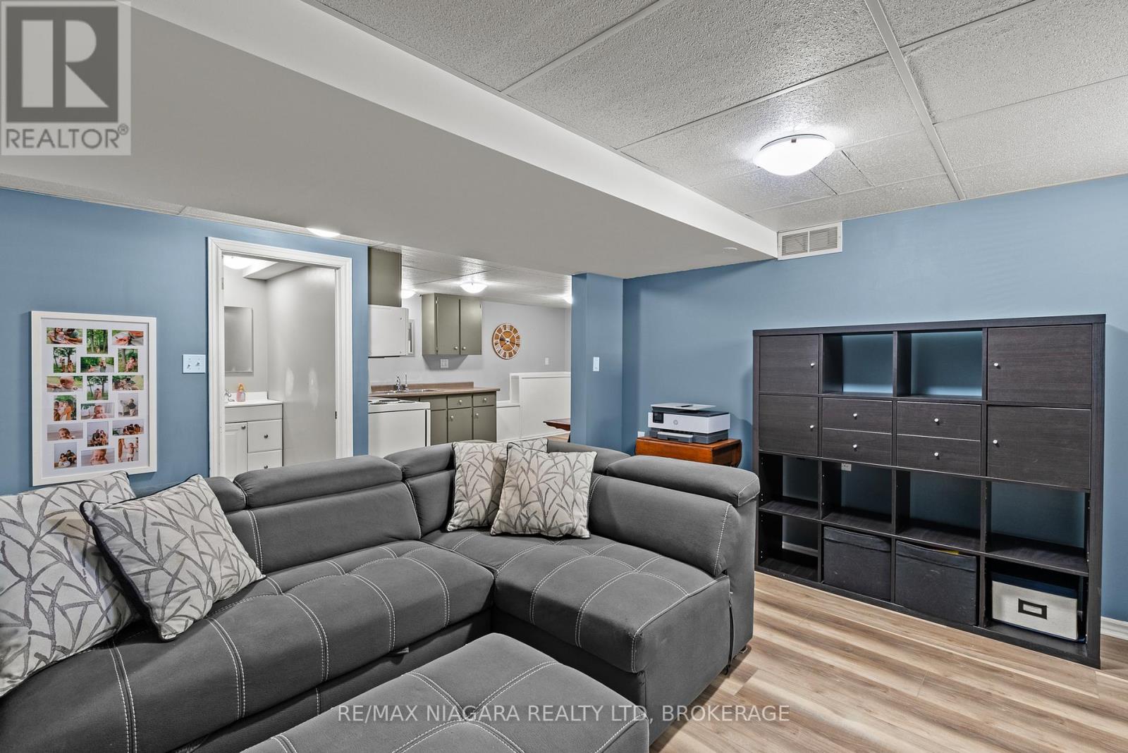 25 MILDRED AVENUE - 22