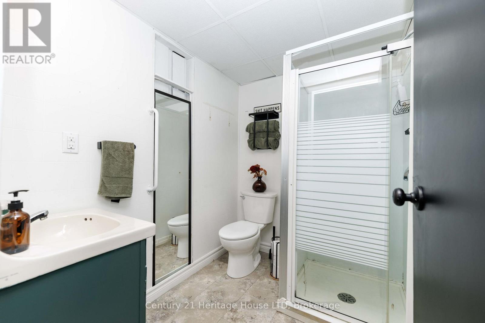 6046 ELDORADO AVENUE - 33