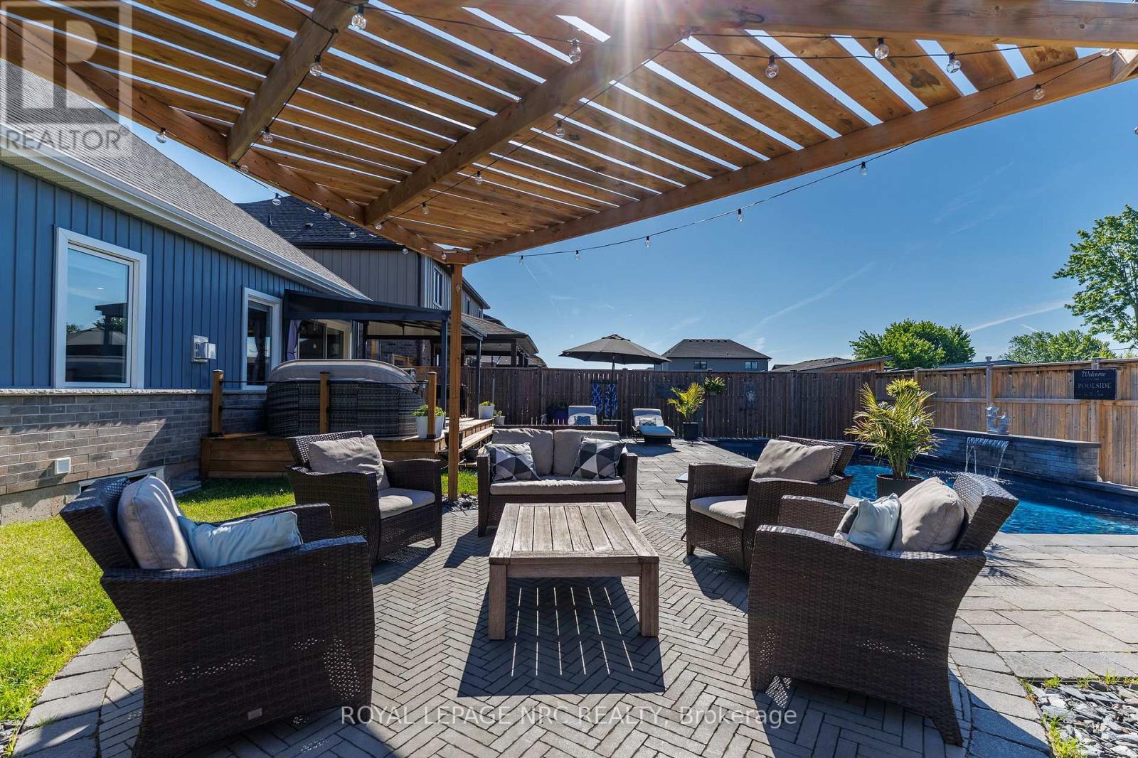 2895 ARROWSMITH COURT - 17