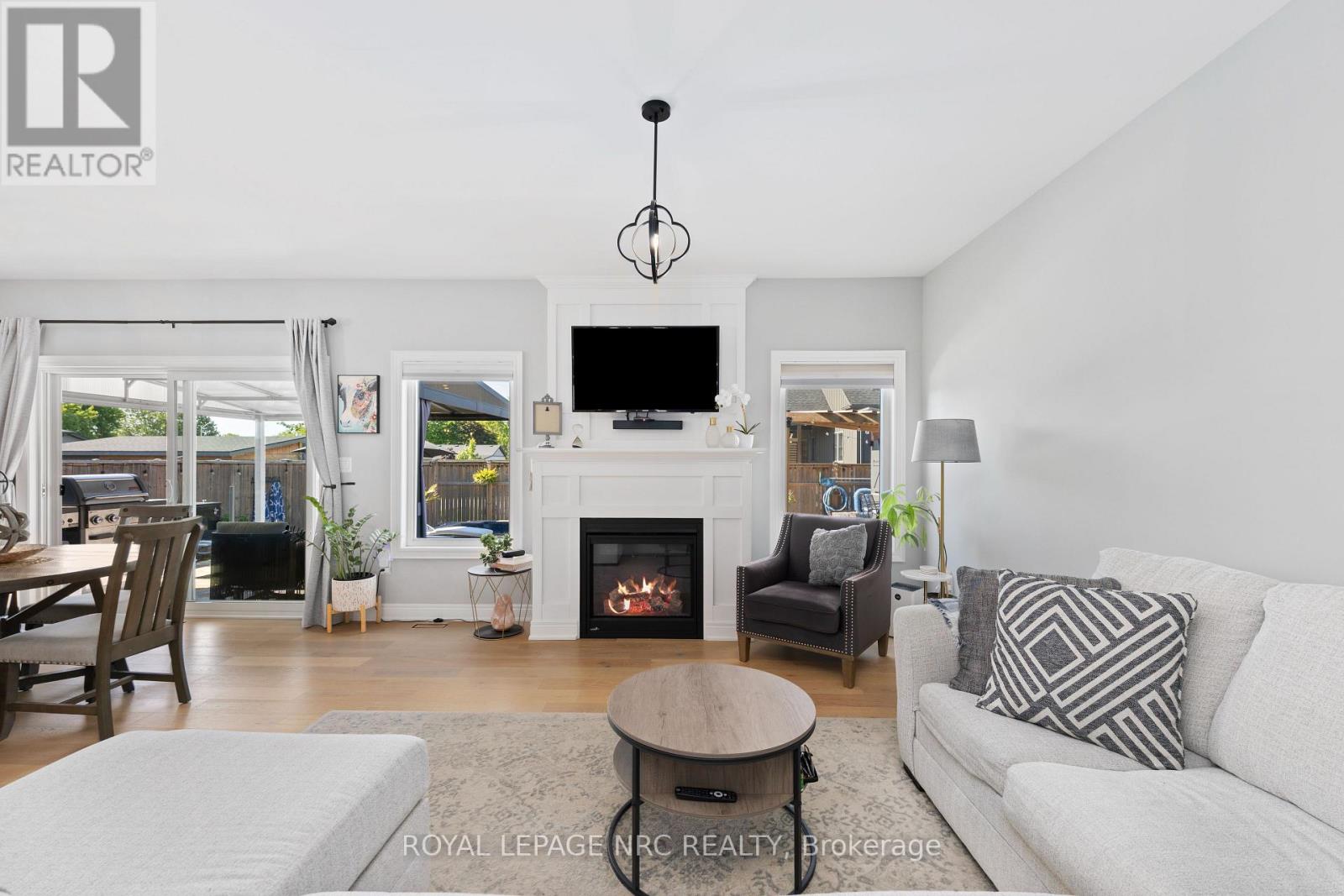 2895 ARROWSMITH COURT - 39