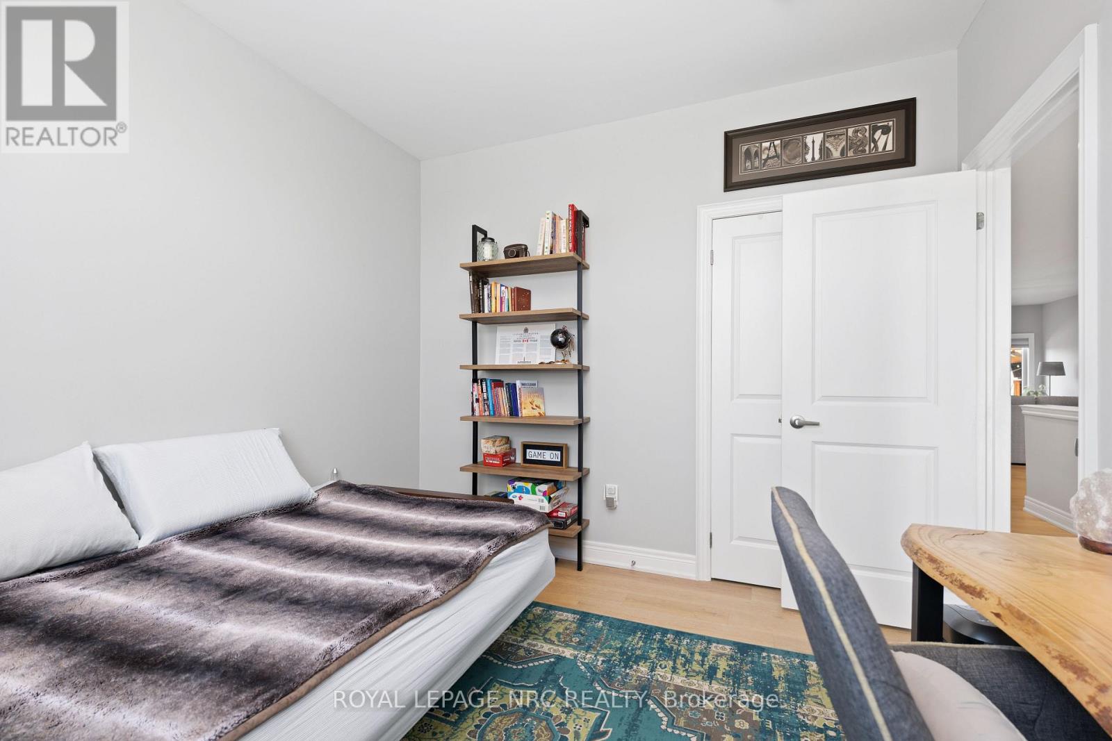 2895 ARROWSMITH COURT - 44